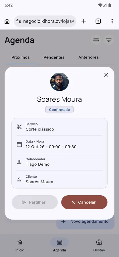 Detalhe de uma marcação em negocio.kihora.cv, no browser do telemóvel.